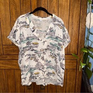 Old Navy Cream Graphic Shirt